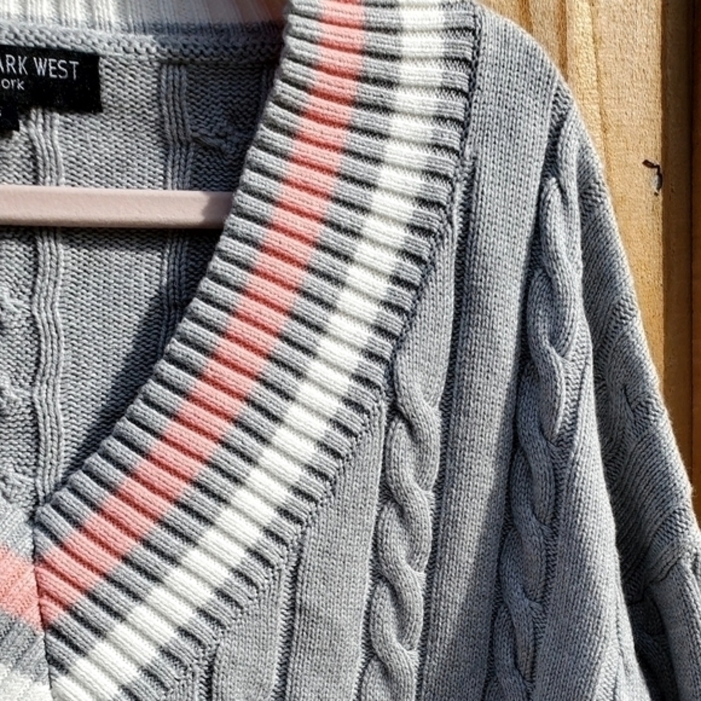 New Central Park West Cardigan Shirt Sweater Small NWOT - Picture 4 of 7